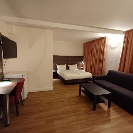 Hotel Ariana Koeln Extérieur photo